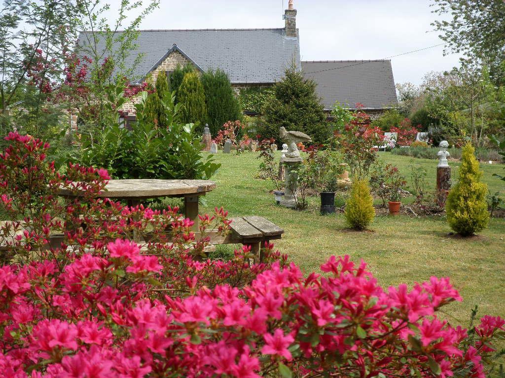 La Chevallerie B&B Isigny-le-Buat Extérieur photo