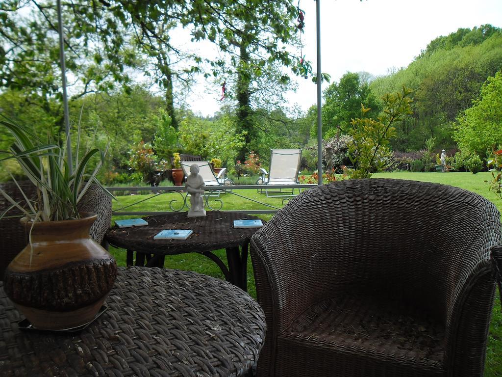La Chevallerie B&B Isigny-le-Buat Extérieur photo