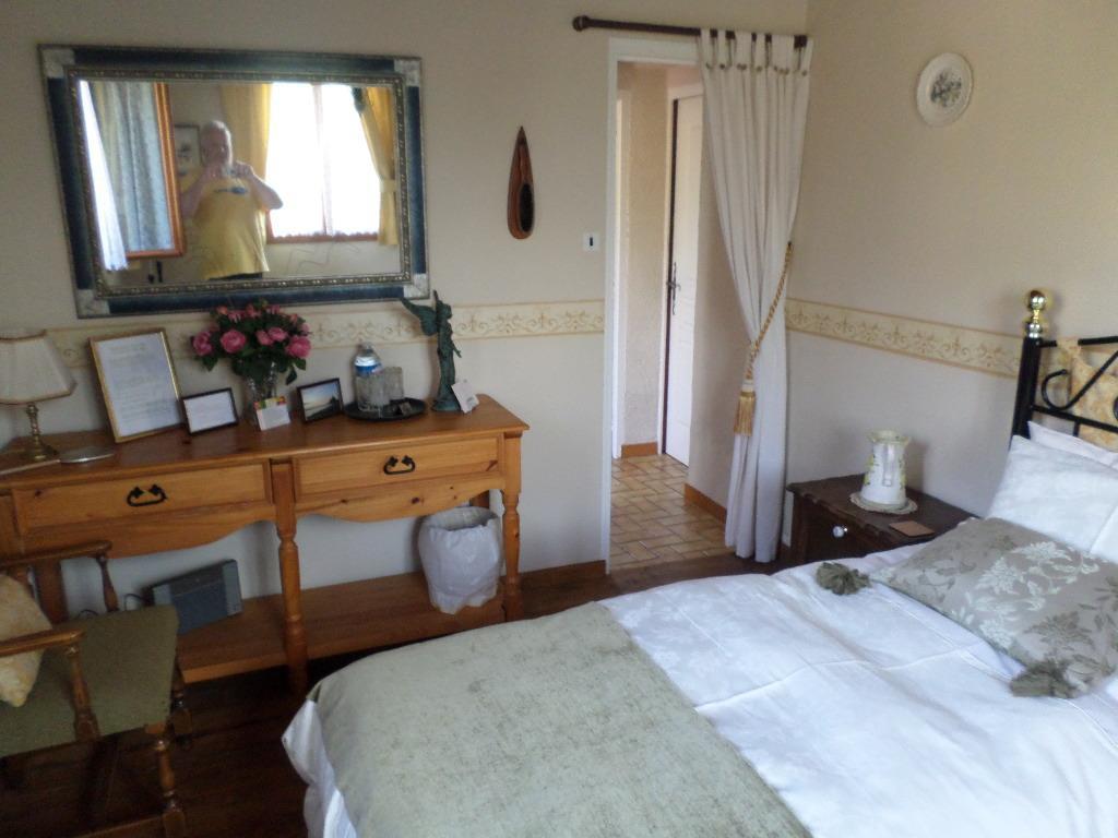 La Chevallerie B&B Isigny-le-Buat Extérieur photo
