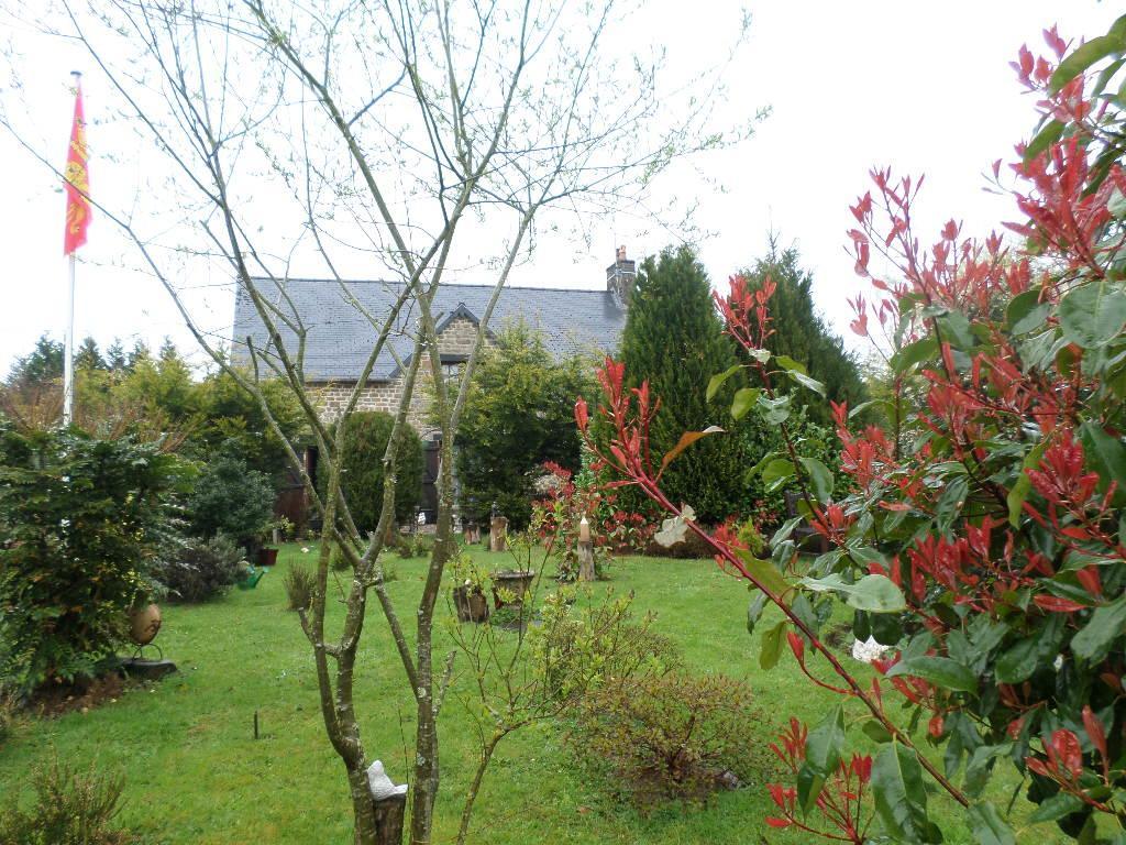 La Chevallerie B&B Isigny-le-Buat Extérieur photo